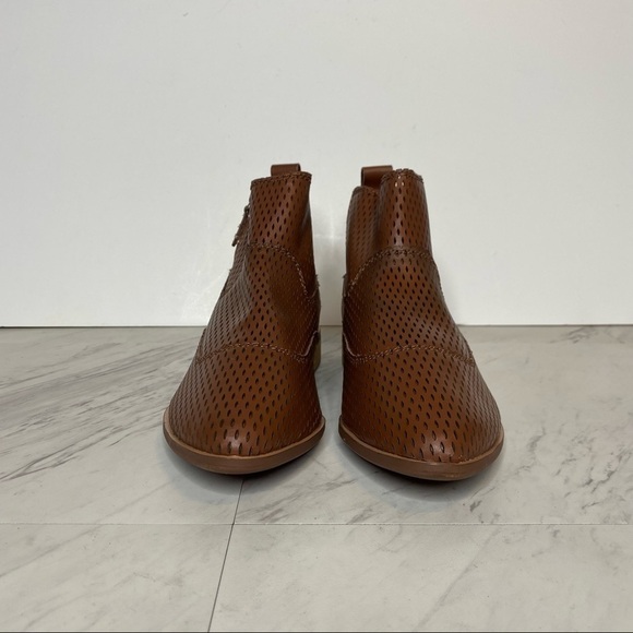 New! Kelsi Dagger KDB Alaska Brown Bootie 9 - Picture 2 of 12